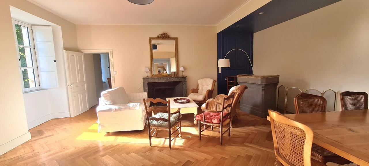 Les Hauts De St Jacques Maison D'Exception 300M2, Jardin Arbore 2000M2 ปูโซจส์ ภายนอก รูปภาพ